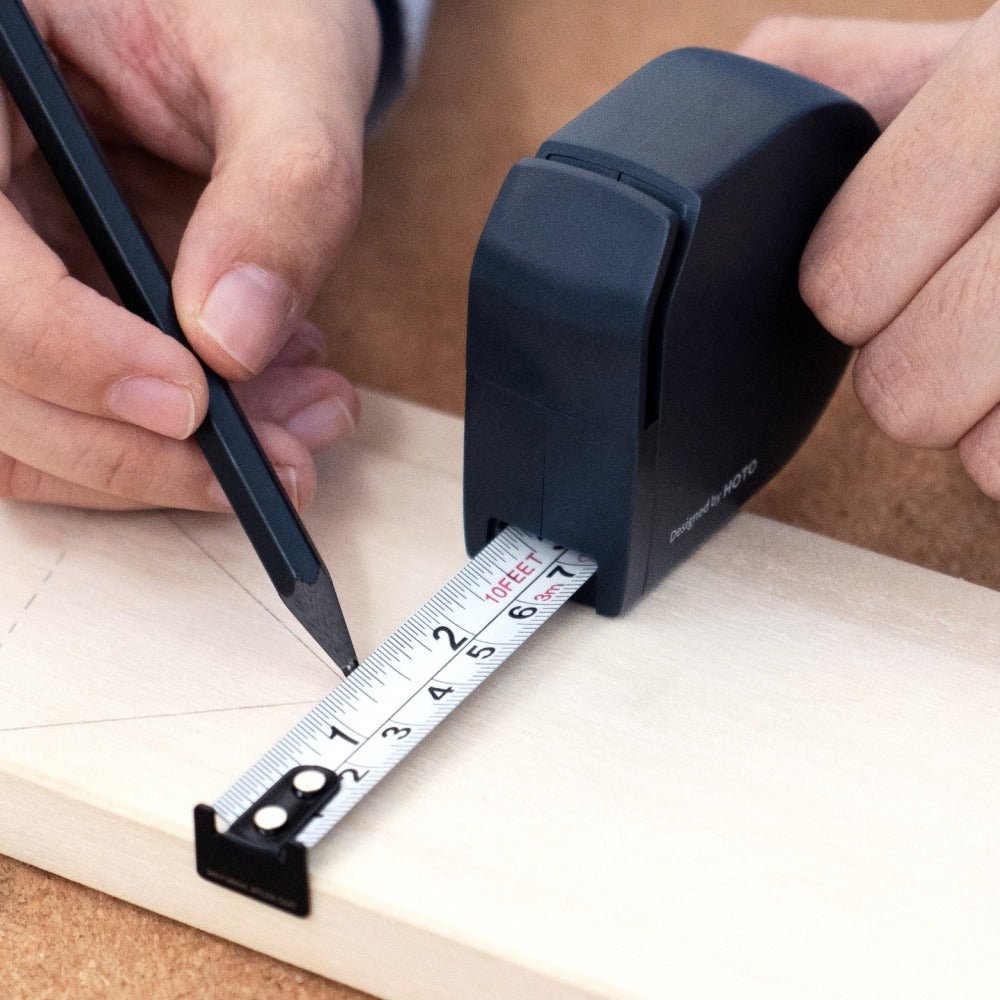 Self-Lock Measure Tape - Electrifick Wants